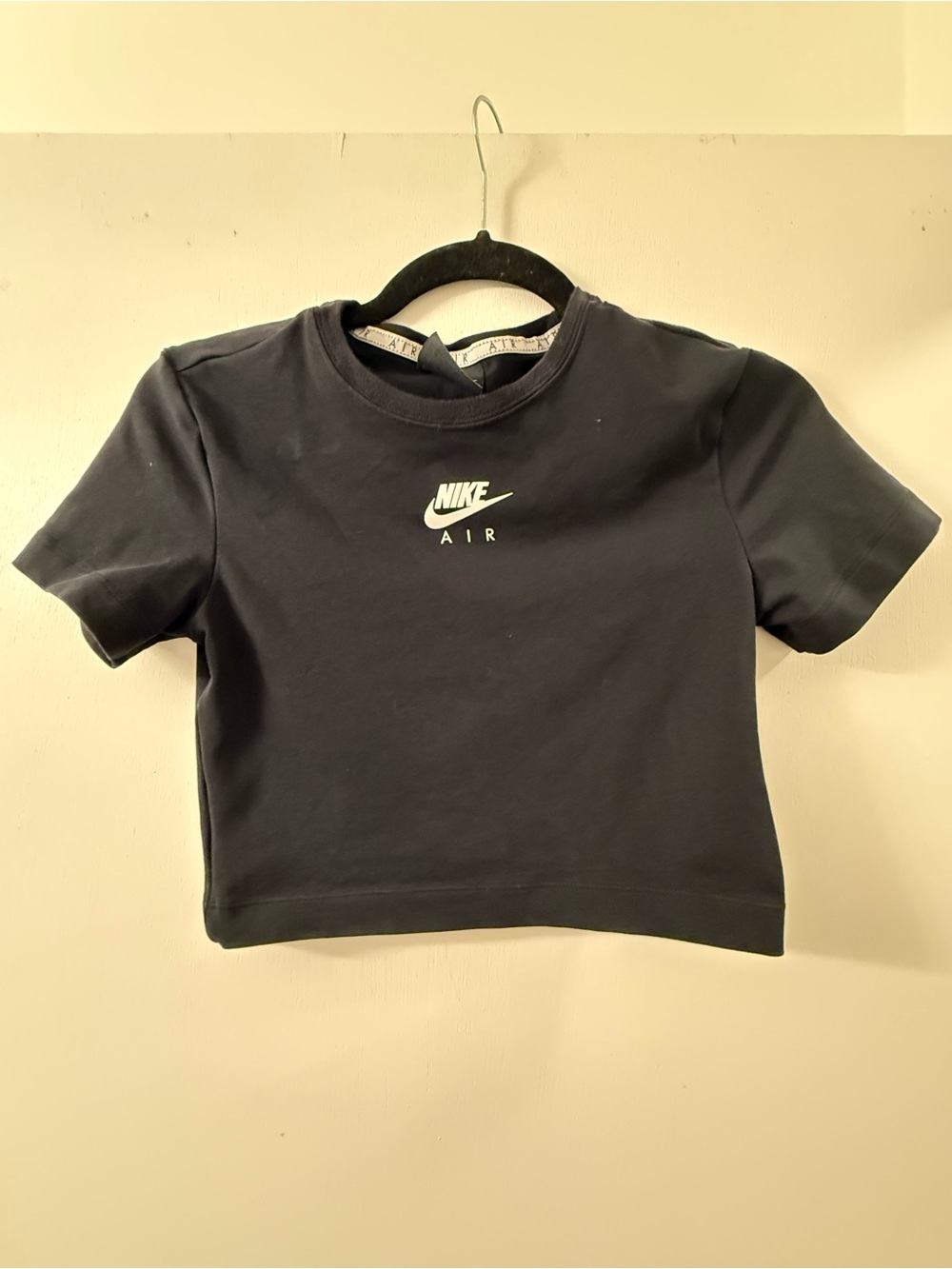 Nike Black Air Short Sleeve Crop Tee